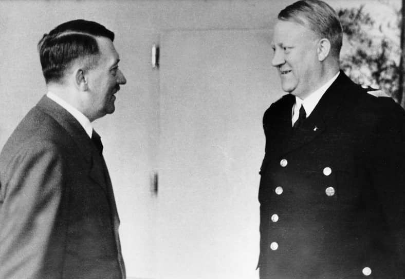 Адольф Гитлер на встрече с Видкуном Квислингом во дворце Клессхайм под Зальцбургом