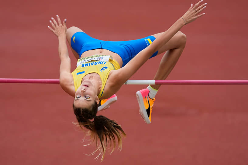 Ярослава Махучих из Украины на соревнованиях по женским прыжкам в высоту