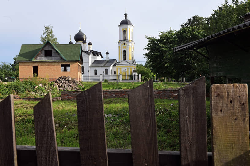 По археологическим данным, город возник в XI веке, то есть числится среди старейших в России. На фото: церковь Николая Чудотворца