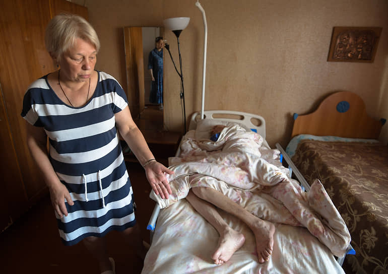 Профилактика и обработка пролежней у пожилых лежачих больных в пансионатах Забота о близких