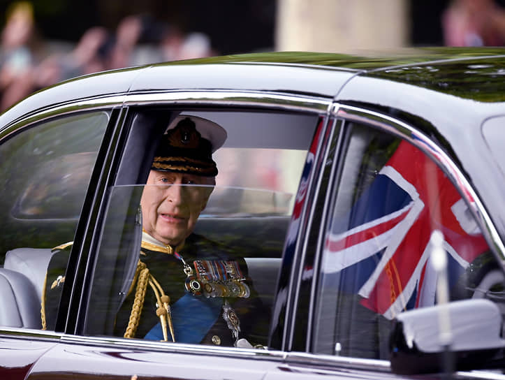 Король Великобритании Карл III во время церемонии похорон королевы  Елизаветы II
