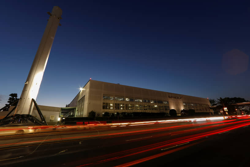 Штаб-квартира SpaceX в Калифорнии
