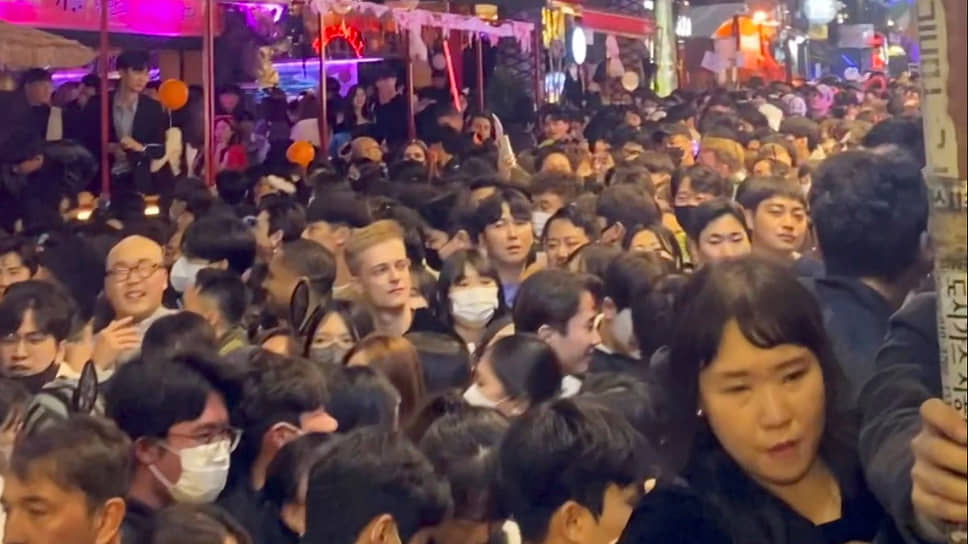 Как в давке во время празднований Хеллоуина в Сеуле погибли более 150