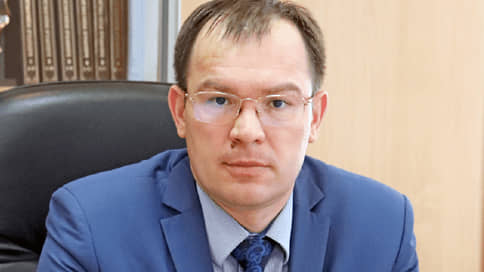 Башкирскому министру предъявили подряды // Главу минстроя Башкирии обвиняют в превышении полномочий
