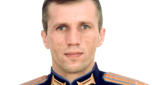 Полковнику продлили посадку // В деле замначальника Военно-воздушной академии появились новые эпизоды взяток