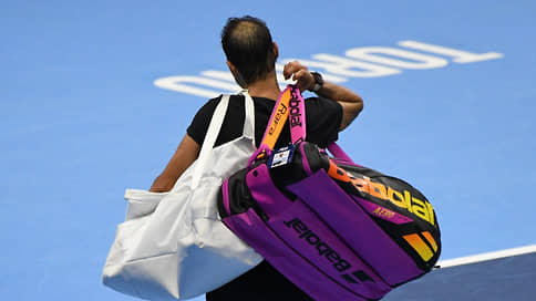 Рафаэль Надаль заморочился с американцами // Знаменитый теннисист неудачно начал итоговый турнир АТР