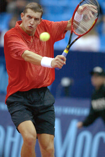 Белорус Максим Мирный является десятикратным победителем турниров Большого шлема в парном разряде. С 9 июня 2003 года он был первой ракеткой мира в парном разряде в общей сложности 57 недель. Теннису он начинал учиться в академии Ника Боллетьери