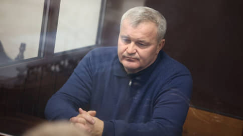 Тридцать эпизодов у одного премьера // Бывший глава правительства Кузбасса помещен под домашний арест до февраля