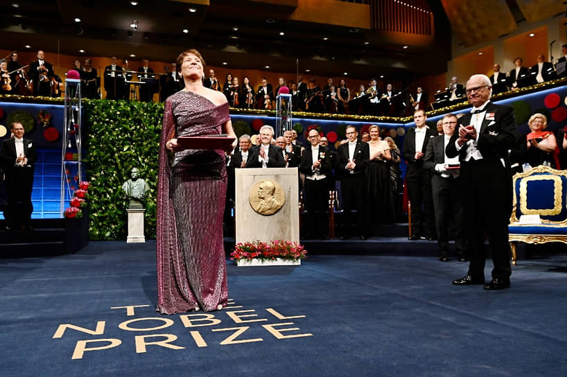 Химик Каролин Бертоцци получает Нобелевскую премию за разработку методов, позволяющих получать заданные молекулы при любых условиях