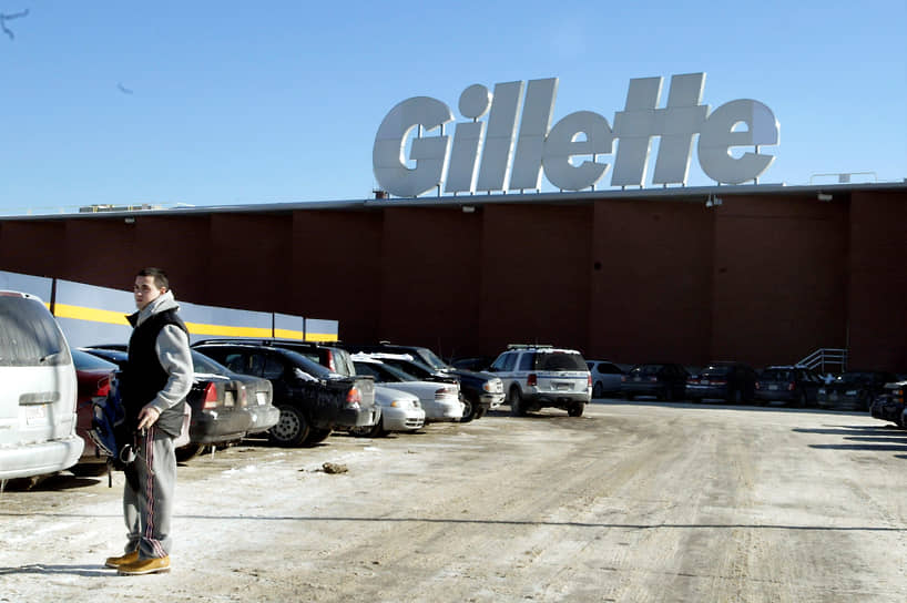 На сегодняшний день бритвенными станками Gillette бреются во всем мире, но сам Кинг Кэмп Жиллетт известен не только этим