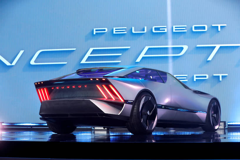 Электрический концепт-кар Peugeot Inception