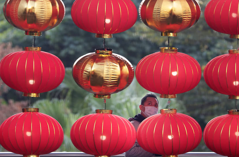 Тайвань. Украшения к празднованию китайского Нового года 
