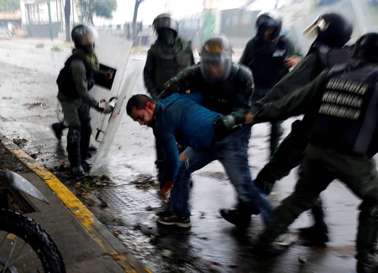 Редкие массовые протесты при Николасе Мадуро обходились без жертв и пострадавших