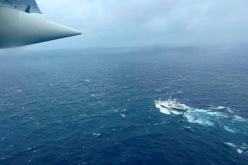В поисках батискафа участвовали суда и корабли береговой охраны США