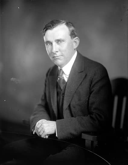 Благородный циклоп (глава местной ячейки ку-клукс-клана) Бибб Грейвз благодаря поддержке со стороны единомышленников в 1926 году был избран губернатором Алабамы. Два года спустя он вышел из рядов ку-клукс-клана