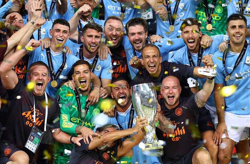 «Манчестер Сити празднует победу в Суперкубке UEFA