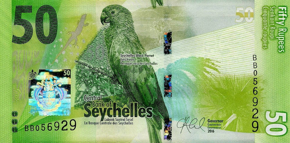 На купюре номиналом 50 рупий изображен сейшельский черный попугай