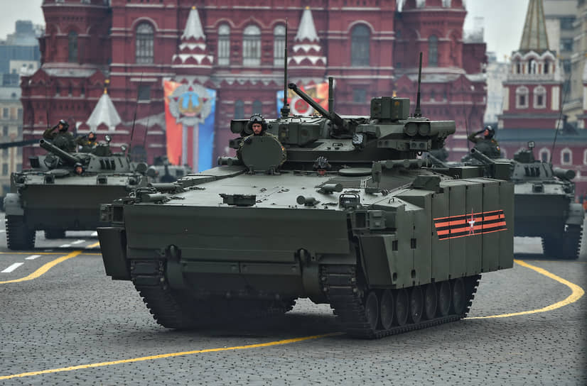 Боевая машина пехоты  «Курганец-25» во время репетиции военного парада на Красной площади (2018 год)