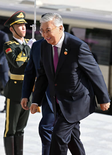 Прибытие на форум президента Казахстана Касыма-Жомарта Токаева