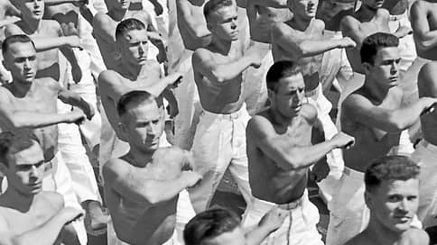 Парады физкультурников // Как в СССР пропагандировали занятия физкультурой и спортом