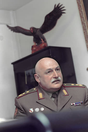 9 ноября министр обороны Давид Тевзадзе признал: «Ситуация практически вышла из-под контроля, она реально стала неуправляемой»