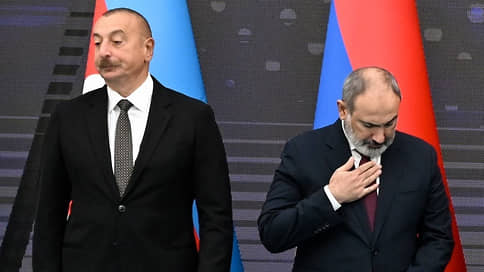 Армения движется Западом наперед // Ереван сближается с ЕС и США, пока Азербайджан от них отдаляется