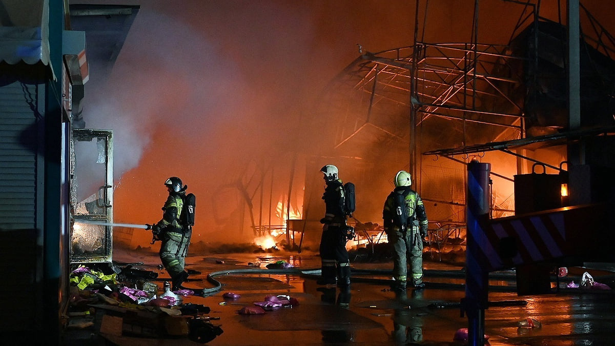 В Ростове-на-Дону сгорела часть крупного рынка «Темерник»