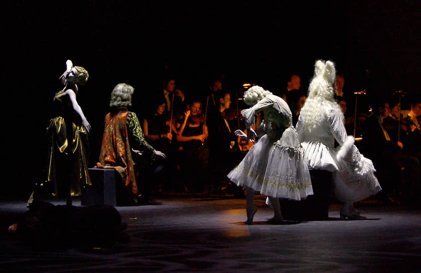 В 2009 году в Большом театре в Москве звучала музыка Гордона Гетти, самого богатого из ныне живущих членов клана