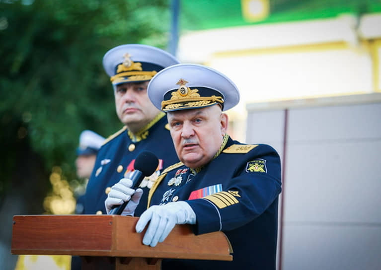 20 апреля адмирал Сергей Авакянц покинул пост командующего Тихоокеанским флотом ВМФ России