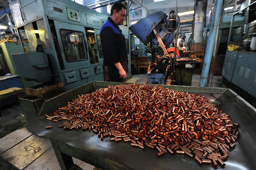 Производство патронов на Климовском специализированном патронном заводе, 2012 год