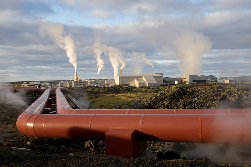 Геотермальная энергетическая компания HS Orka в Рейкьянесе, Исландия