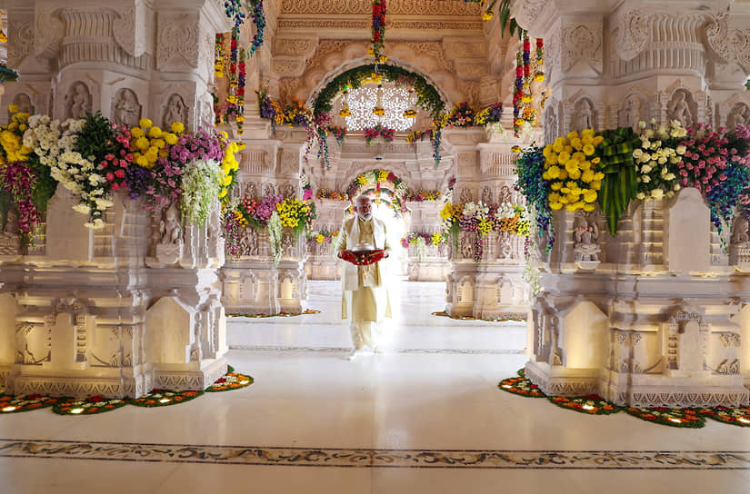 Премьер Индии Нарендра Моди на открытии храма бога Рамы