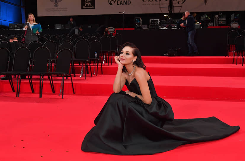 Актриса Кристина Асмус на церемонии вручения кинематографической премии «Золотой Орел»