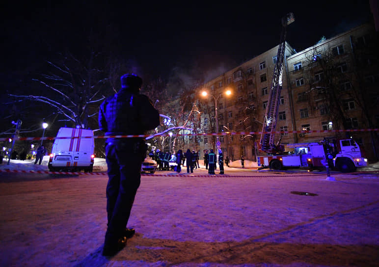 Пожар по улице Черняховского в Москве