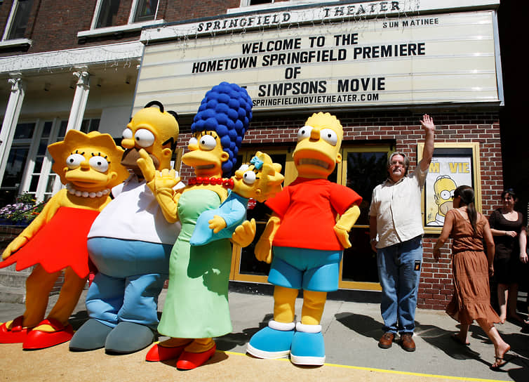 В июле 2007 года вышел полнометражный мультфильм «Симпсоны в кино» по сценарию Грейнинга. Картина получила положительные отзывы критиков и зрителей и оказалась финансово успешной — фильм собрал в прокате $536,4 млн, став на тот момент вторым самым кассовым рисованным мультфильмом в истории после «Короля Льва»  