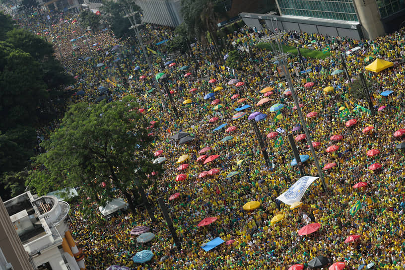 По данным исследователей из Digital Political Debate Monitor Университета Сан-Паулу, в митинге участвовало около 185 тыс. человек. По данным военной полиции, обеспечивавшей безопасность во время протестов, в акции приняло участие от 600 тыс. до 750 тыс. человек 