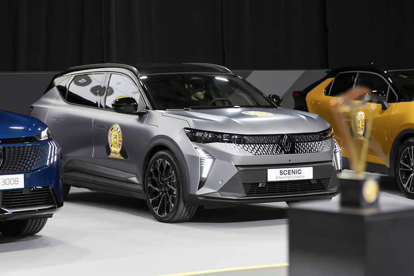 Renault Scenic выбран автомобилем 2024 года 