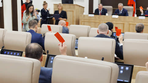 Депутаты вышли за партийные рамки // В думе Екатеринбурга создана межфракционная оппозиционная группа