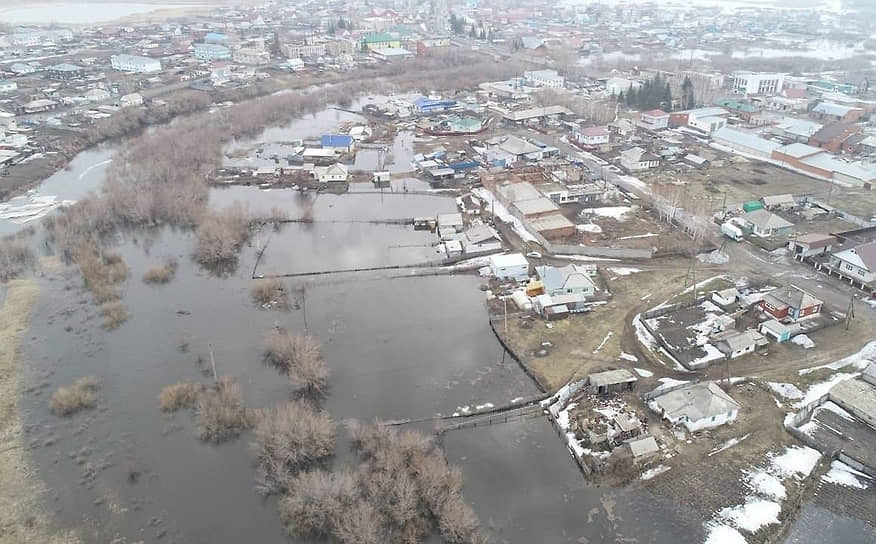 В Алтайском крае подтоплены 139 жилых домов и 816 дворов