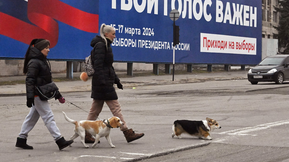 Политологи оценили шансы парламентских партий на сентябрьских региональных  выборах