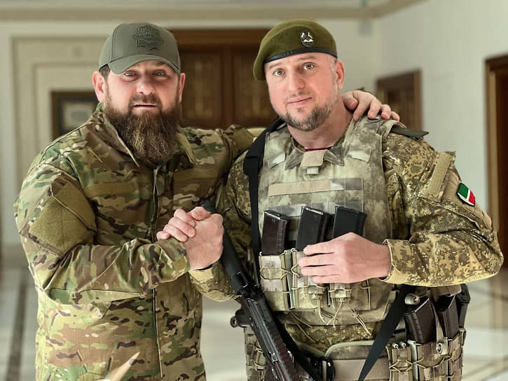 Глава Чечни Рамзан Кадыров и командир спецподразделения «Ахмат» Апты Алаудинов