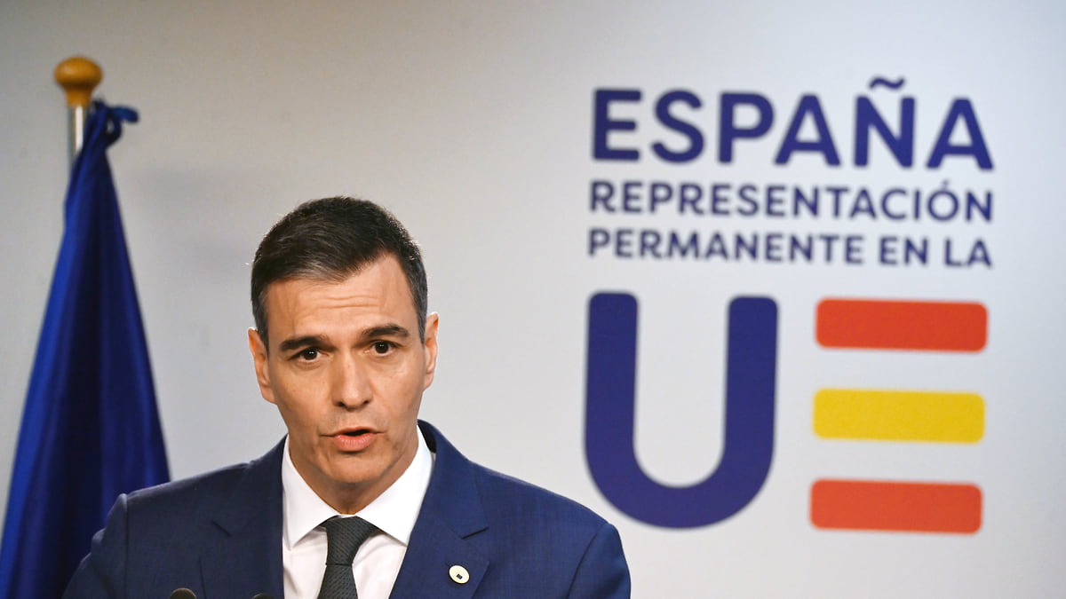 Испанский премьер решает, быть или не быть
