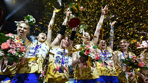 Казанские волейболистки переехали «Локомотив» // «Динамо-Ак Барс» вернуло золото чемпионата России