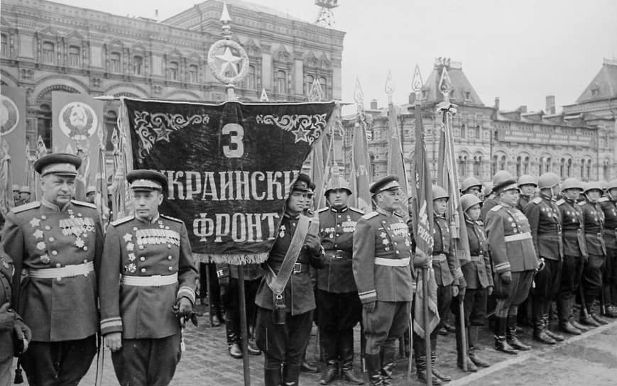 Сводный полк 3-го Украинского фронта на параде Победы в Москве, состоявшемся 24 июня 1945 года