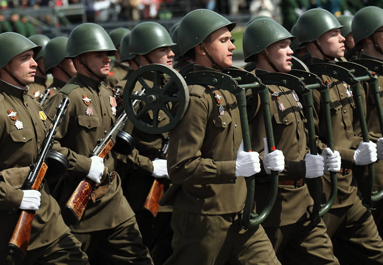 Военный парад в Казани