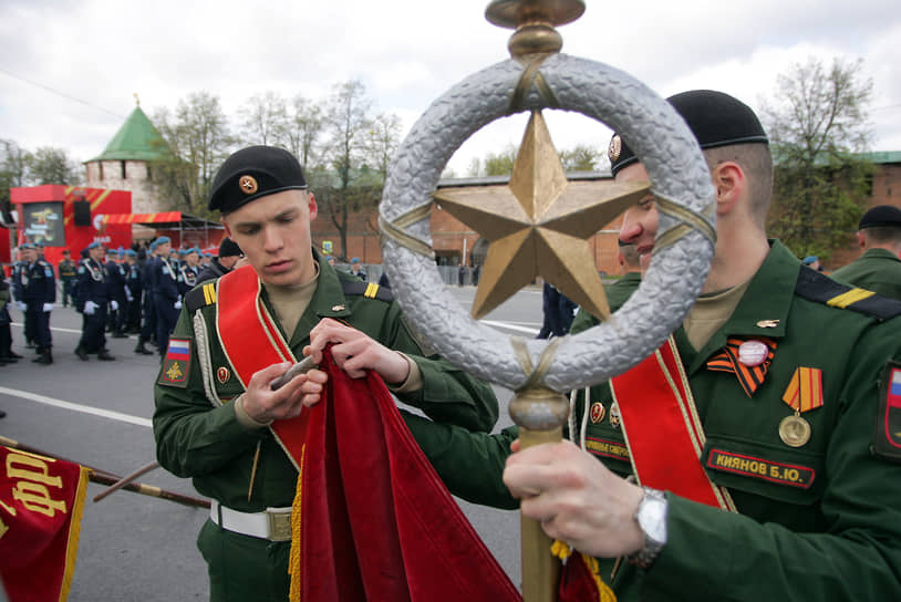 Подготовка к параду в Нижнем Новгороде 