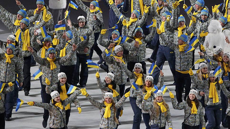 Парад спортсменов. Украина олимпиада 2014. Парад спортсменов на Олимпиаде 2014. Американцы в Сочи 2014. Сочи 2014 парад атлетов.