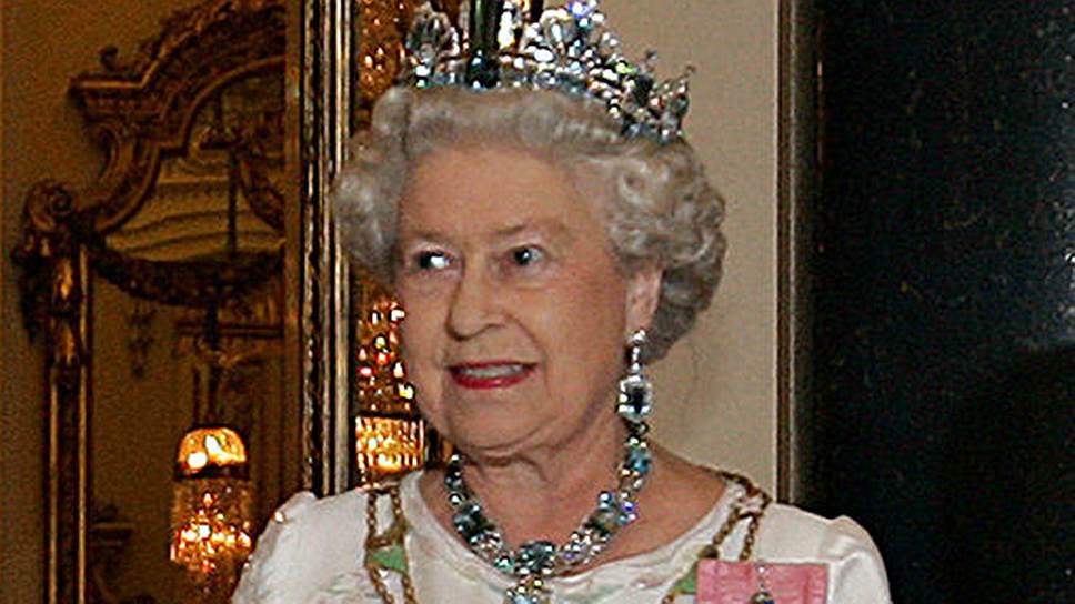1997 год. Королева Великобритании Елизавета II открыла собственный первый официальный сайт