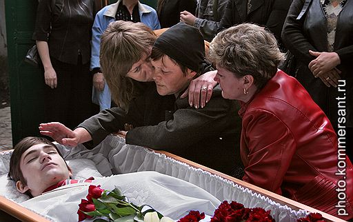 Похороны студента Ставропольского госуниверситета Дмитрия Блохина, убитого у входа Государственной медицинской академии в Ставрополе