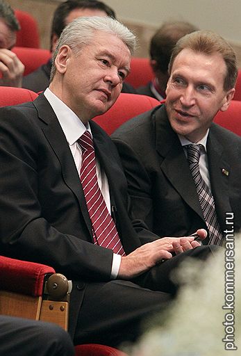Мэр Москвы Сергей Собянин (слева) и первый заместитель председателя правительства России Игорь Шувалов (справа)